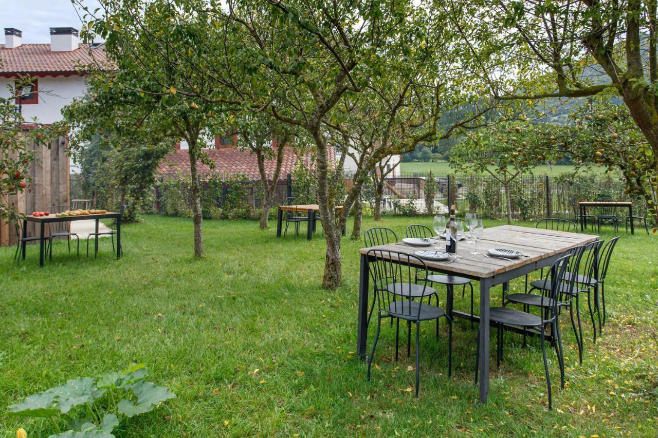 Apartamentos Turisticos Rurales Iturburuarena Alkotz Esterno foto